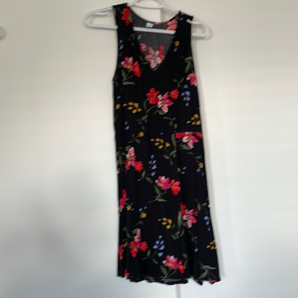 Black floral dres